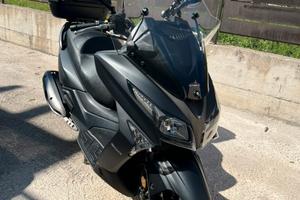 COME NUOVO. Kymco Xtown 300i cc