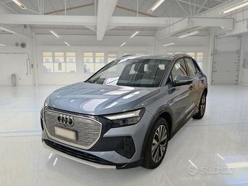 AUDI Q4 E-TRON 50 E-TRON QUATTRO BUSINESS ADVANCED