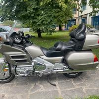 Honda GL 1800 TOUR ABS