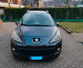 Peugeot 207 - 2010