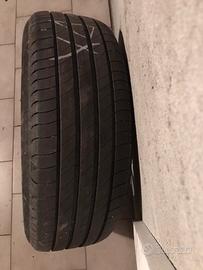 Cerchi lega Volkswagen gomme Michelin