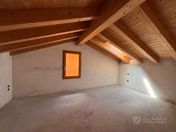 Ampia porzione di schiera centrale Rif. ZX544