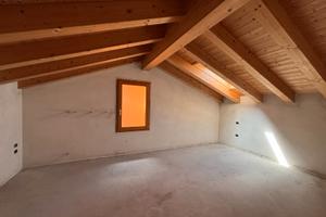 Ampia porzione di schiera centrale Rif. ZX544