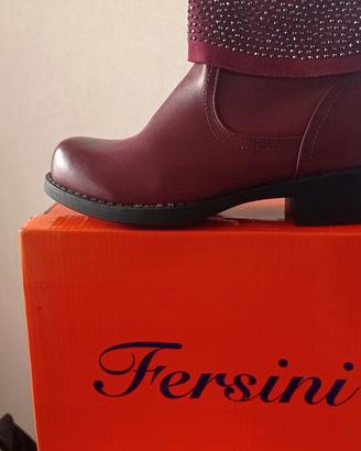 Stock calzature abbigliamento nuovo