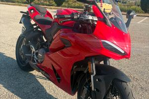 Ducati panigale v2