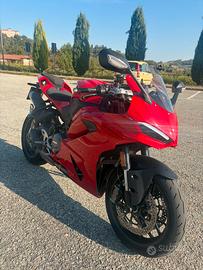 Ducati panigale v2
