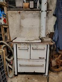 1euro!!! stufa a legna 