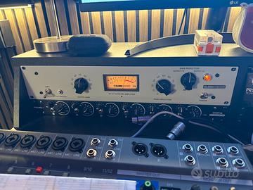 Klark Teknik 2A -KT pari al nuovo