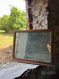 Specchio a muro in legno