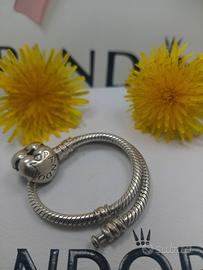 bracciale pandora moments con chiusura a cuore in 