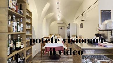 Imperia: Storico Ristorante Fronte Mare affittacam