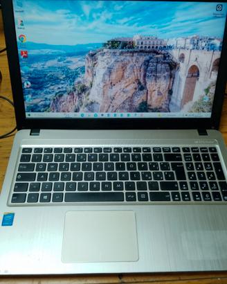 portatile asus i3 4 generazione