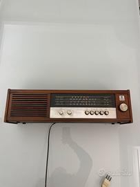 Radio vintage general electric RT385 anni ‘60