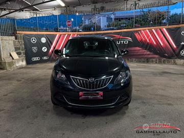 Lancia Ypsilon 1.0 S&S Hybrid Silver Plus 69cv