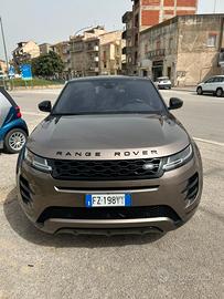 Evoque dinamik se