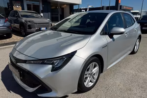 Toyota Corolla 1.8 Hybrid Active