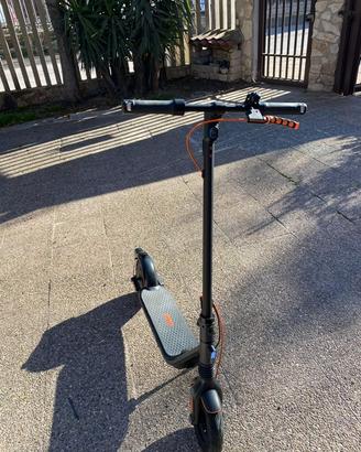 Monopattino ninebot f2pro