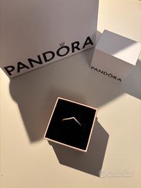 Anello pandora
