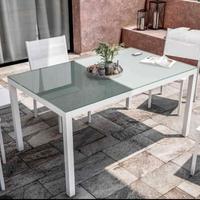 Tavolo da esterno con 6 sedie