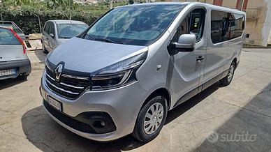 renault trafic 2.0 dci  9 posti