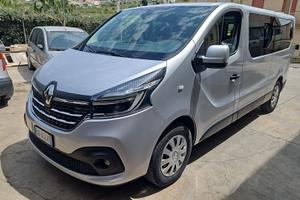 renault trafic 2.0 dci  9 posti