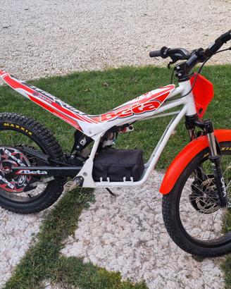 Minitrial Beta 20" elettrica