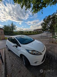 Ford Fiesta benzina/gpl