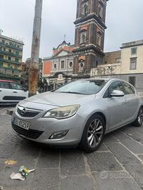 Opel Astra 2010