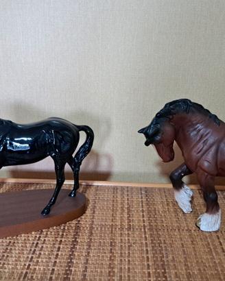 COPPIA DI CAVALLI INGLESI IN PORCELLANA VINTAGE