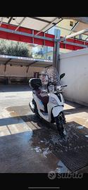 sym simphony st 125