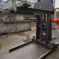 sollevatore auto artigianale