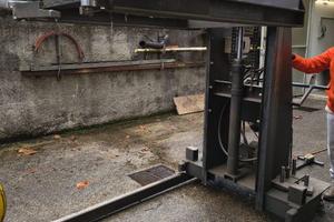 sollevatore auto artigianale