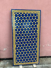 Tavolo in mosaico