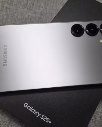 Samsung Galaxy S25 Plus