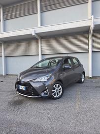 Toyota Yaris 1.5 Hybrid 5 porte Active