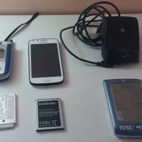 2 telefoni + 1 palmare vintage