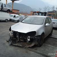 VOLKSWAGEN GOLF 5 2.0 TD 2006 BKD  PER RICAMBI