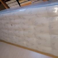Materasso singolo. nuovo. cottone. 