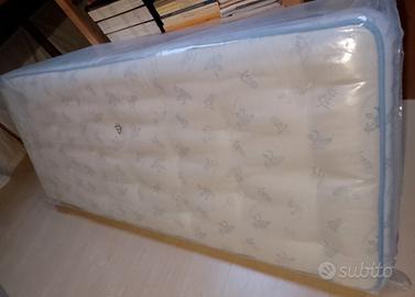 Materasso singolo. nuovo. cottone. 