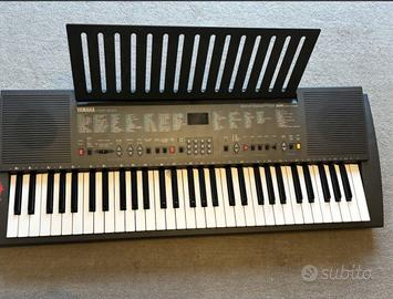 Tastiera Yamaha psr200