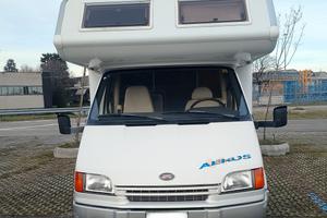 Laika Ecovip4  2.5 TDI 5/6 posti anno 95