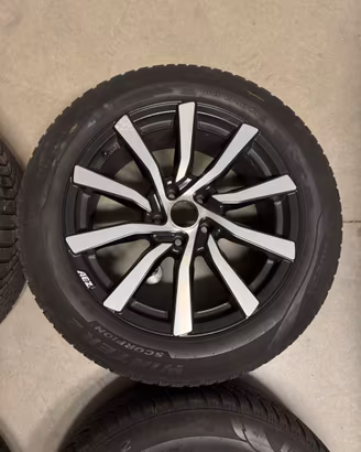 Cerchi Tiguan/Q5 con pneumatici inv. 235/55r18