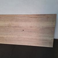 Pannello di legno con foro centrale 