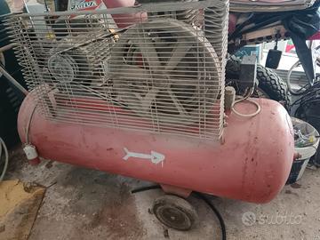 Compressore vintage funzionante da revisionare 