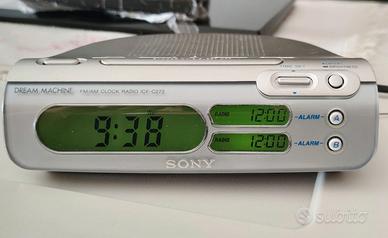 Radio sveglia Sony perfettamente funzionante.