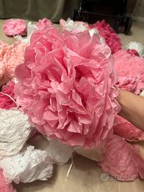 Grande lotto di fiori in carta velina