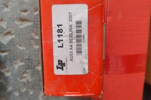 Kit barre portatutto LP49 per Audi A4 Berlina
