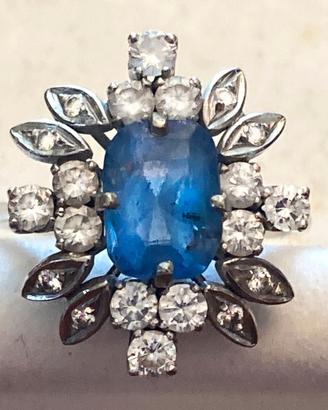 Anello in oro bianco co Zaffiro Ceylon e diamanti