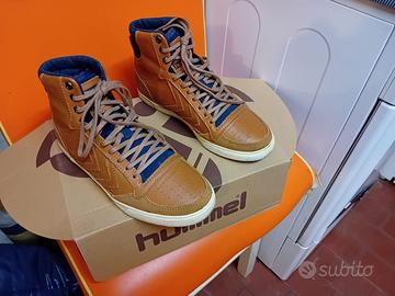 Scarpe tipo Sneakers