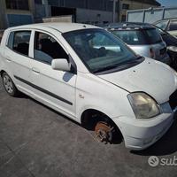 Kia Picanto 2005 Demolita - Per Ricambi